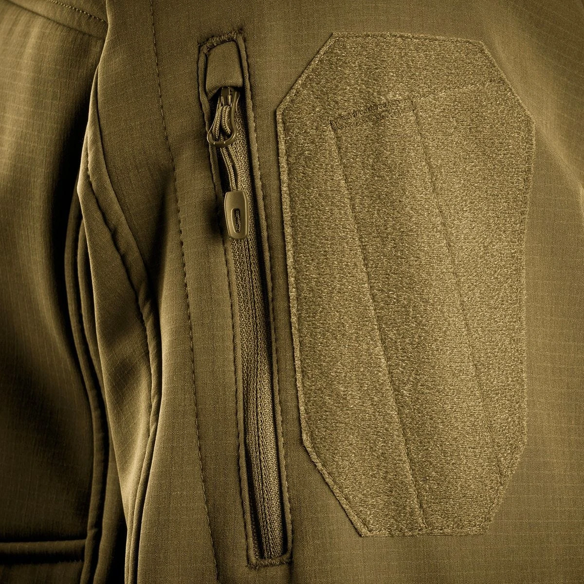 STOIRM Tactical Softshell Jacket Coyote Tan 8 STOIRM Tactical Softshell Jacket Coyote Tan - Image 6
